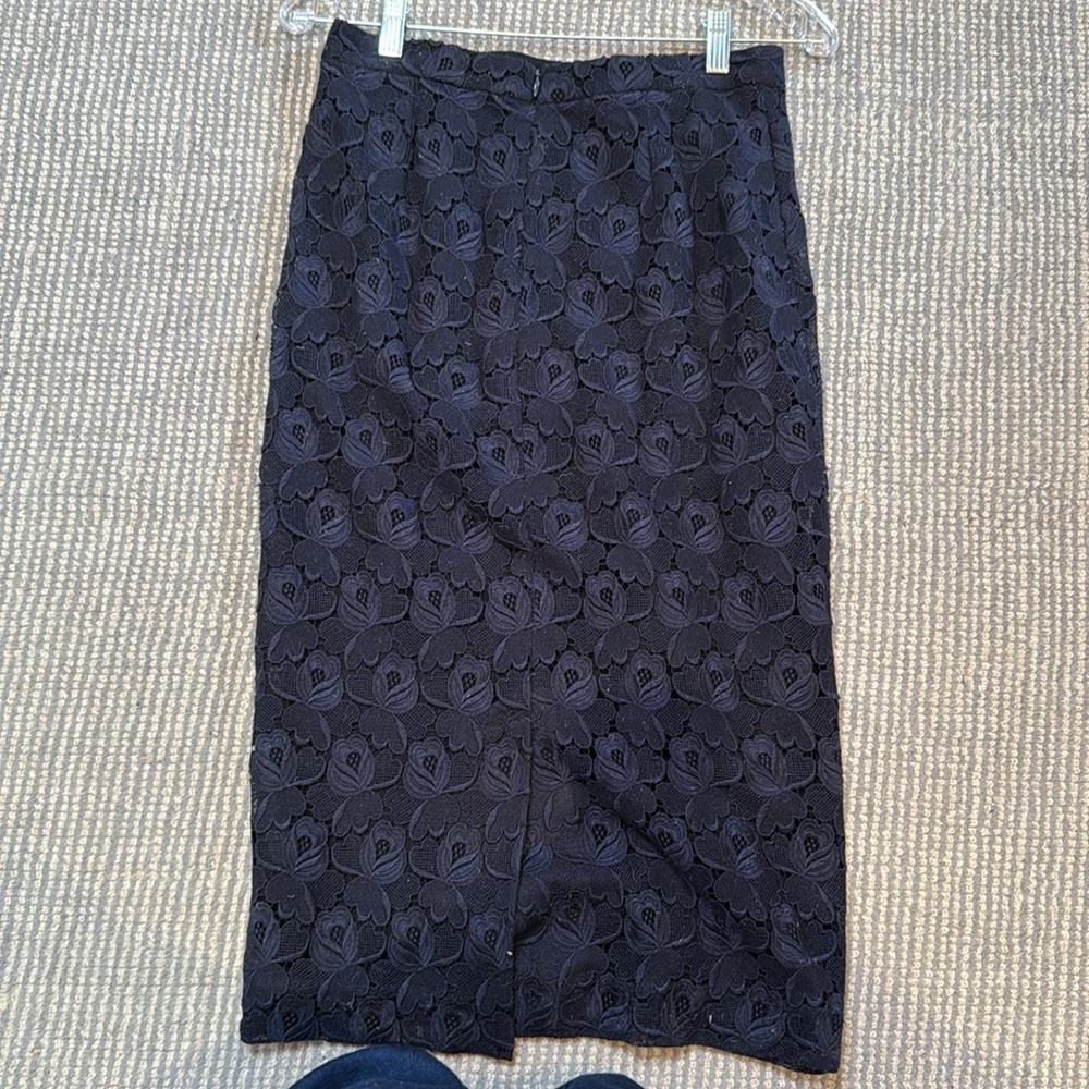 ALC A.L.C. midnight Blue Lace Flower Skirt Blouse Set sz 8 silk lined - Picture 8 of 8